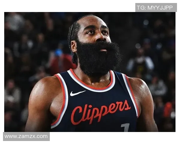 快船与勇士激战11月20日NBA赛场巅峰对决引发球迷热议 快船与勇士激战11月20日NBA赛场巅峰对决引发球迷热议